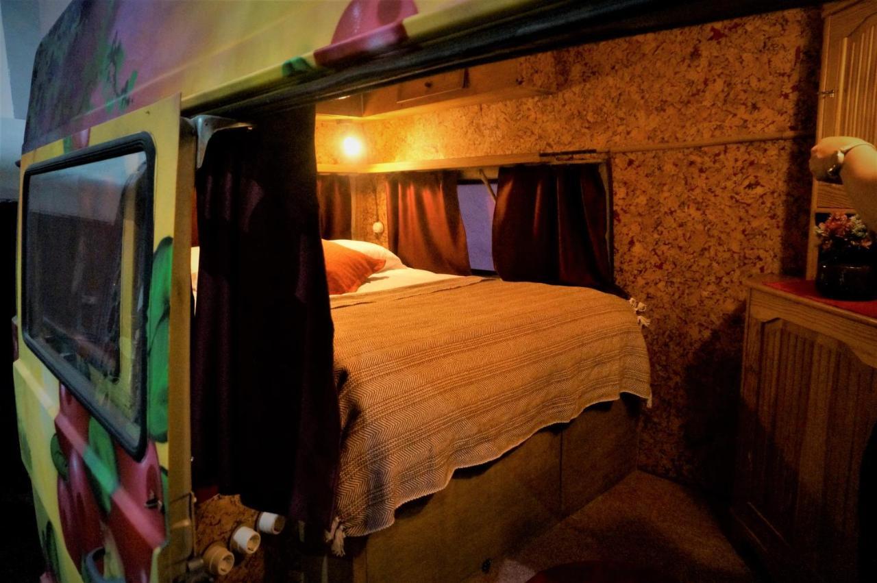 Urban Van Glamping Riga Ngoại thất bức ảnh