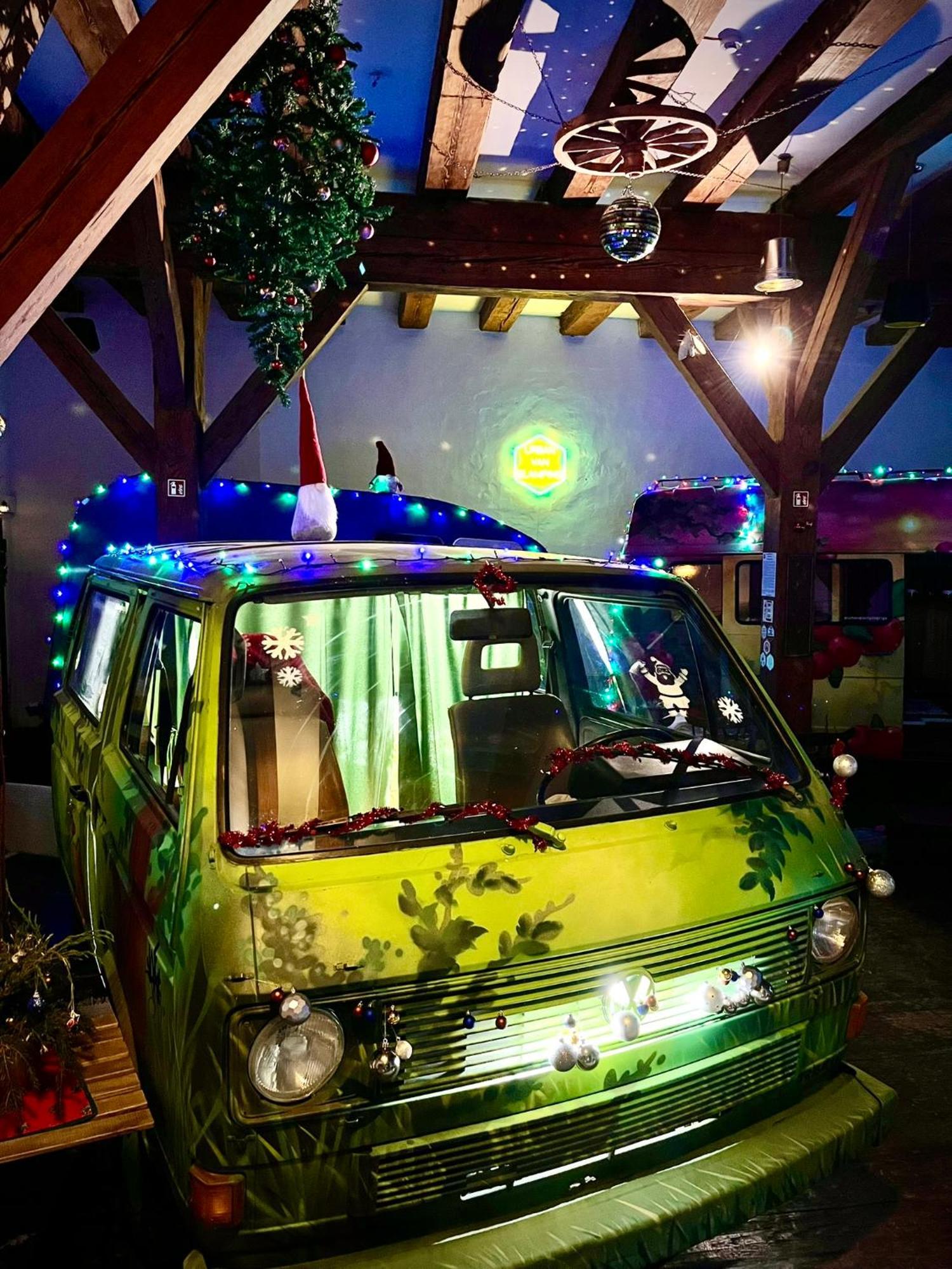 Urban Van Glamping Riga Ngoại thất bức ảnh