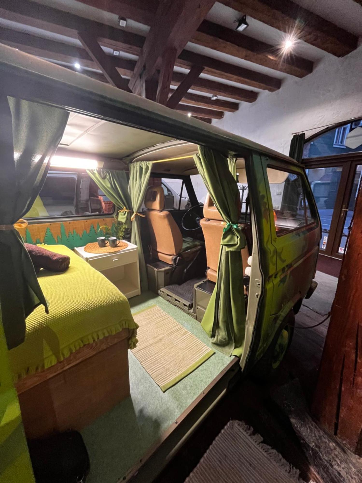 Urban Van Glamping Riga Ngoại thất bức ảnh