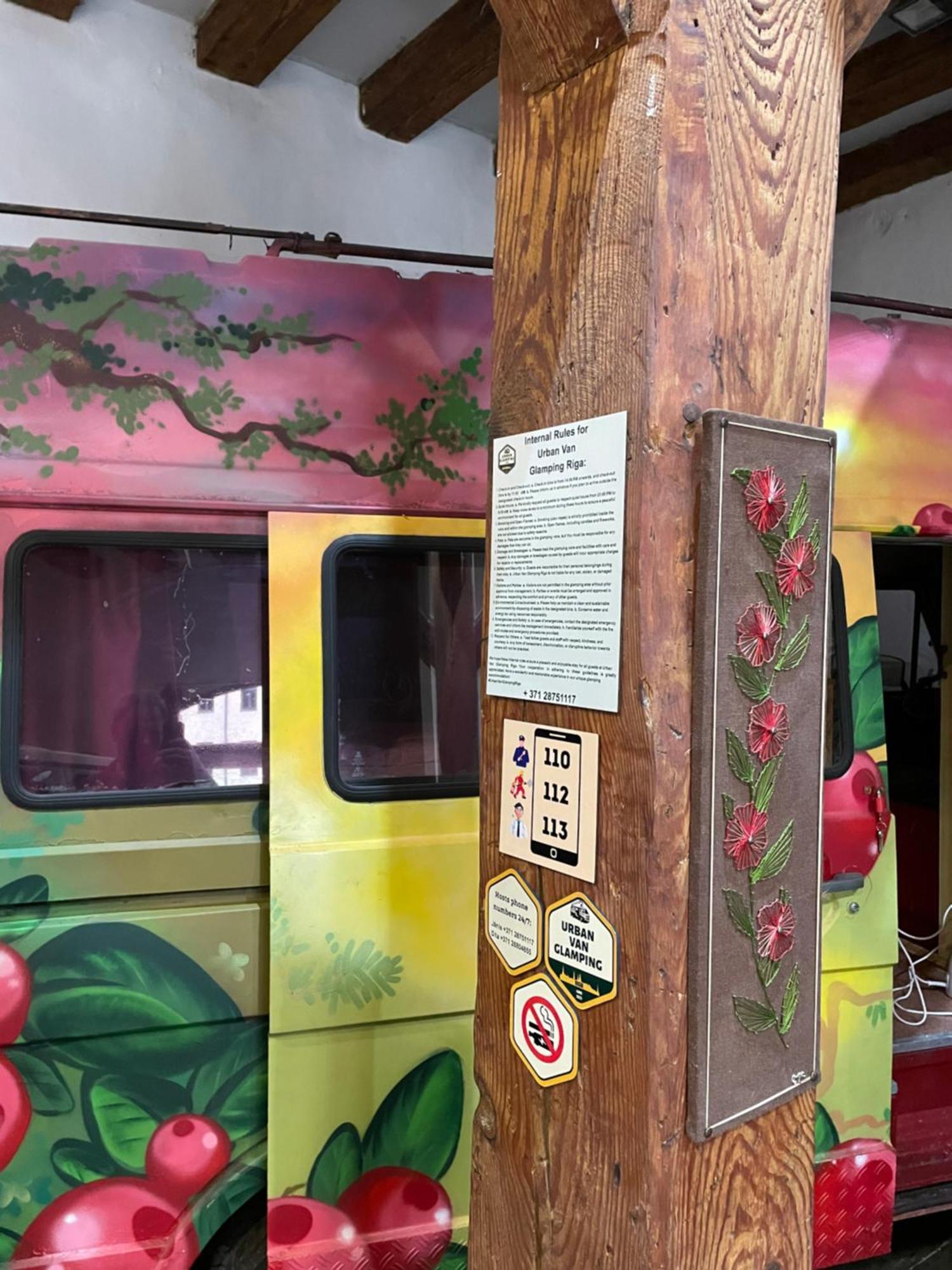 Urban Van Glamping Riga Ngoại thất bức ảnh