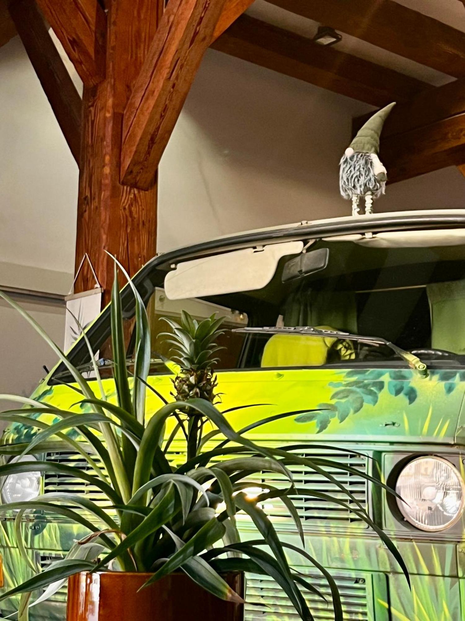 Urban Van Glamping Riga Ngoại thất bức ảnh
