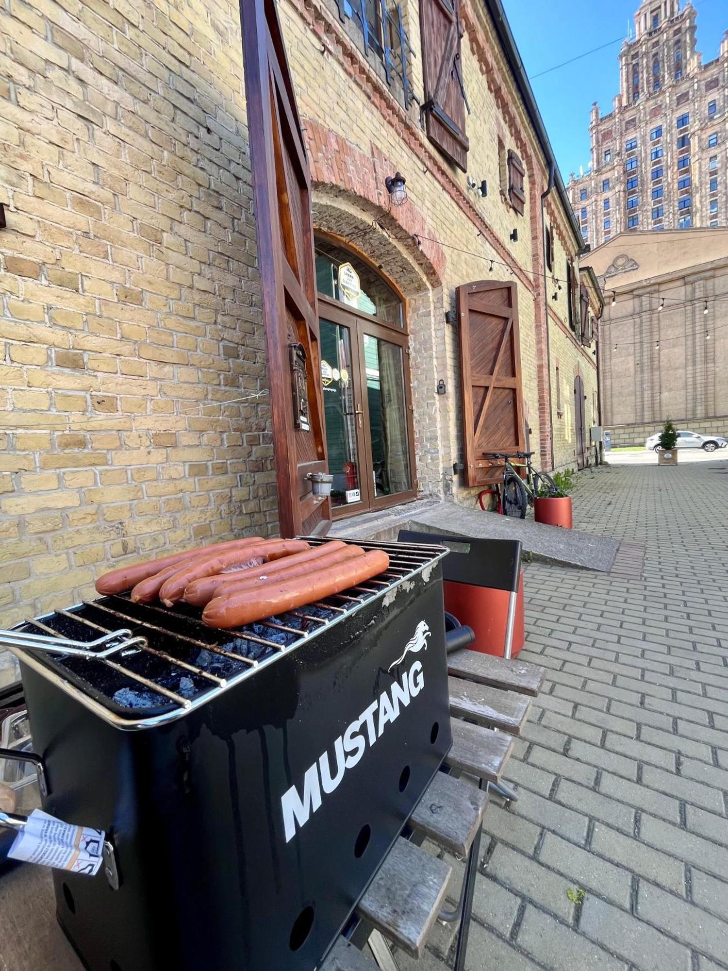 Urban Van Glamping Riga Ngoại thất bức ảnh