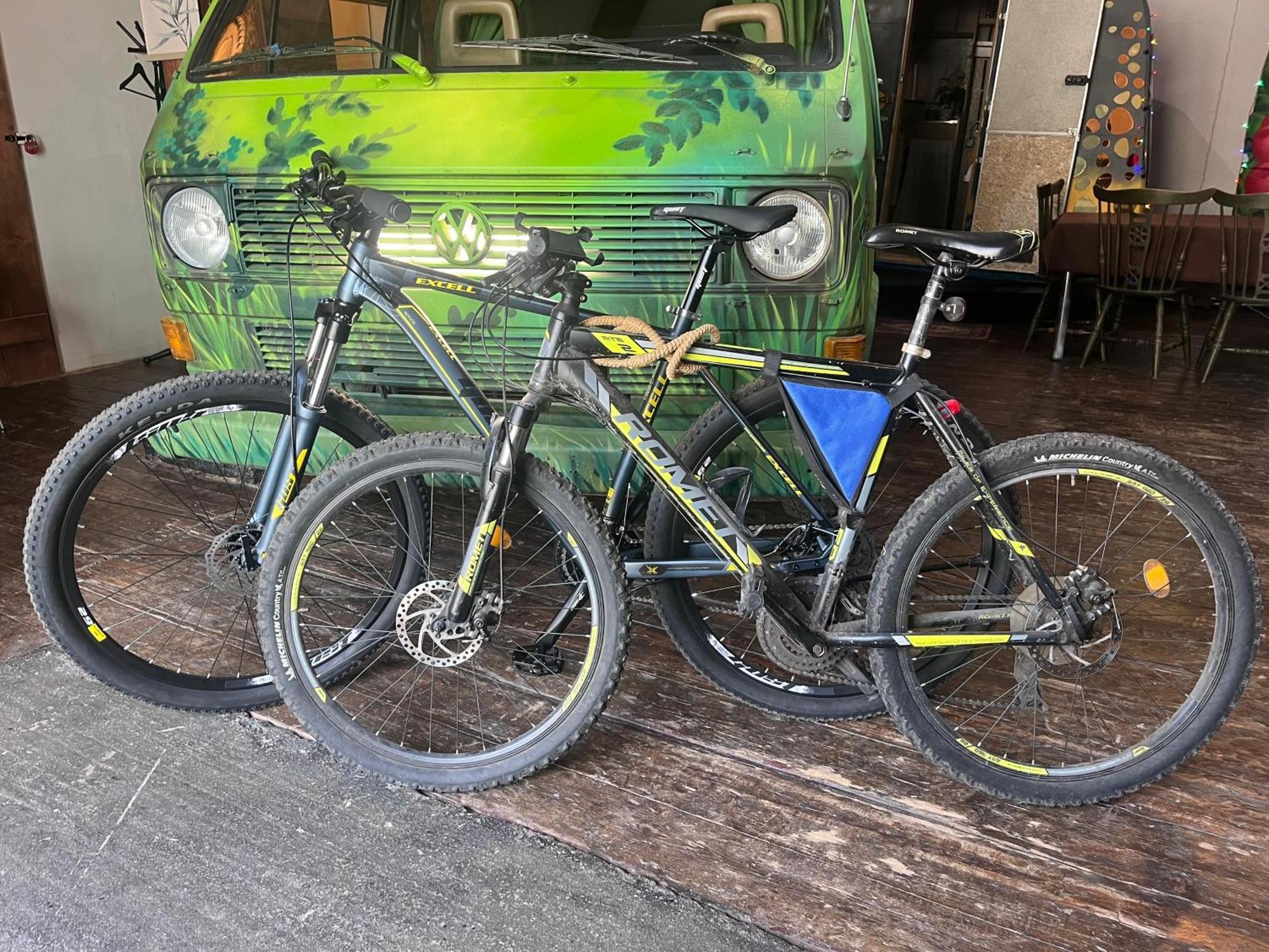 Urban Van Glamping Riga Ngoại thất bức ảnh