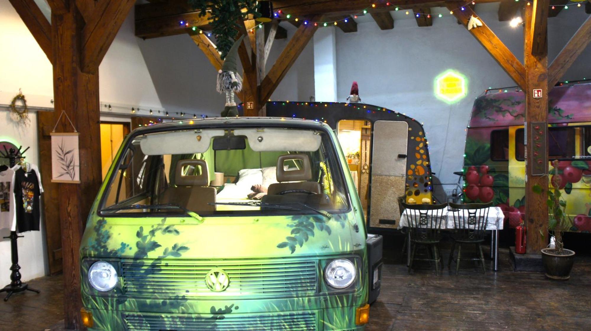 Urban Van Glamping Riga Ngoại thất bức ảnh